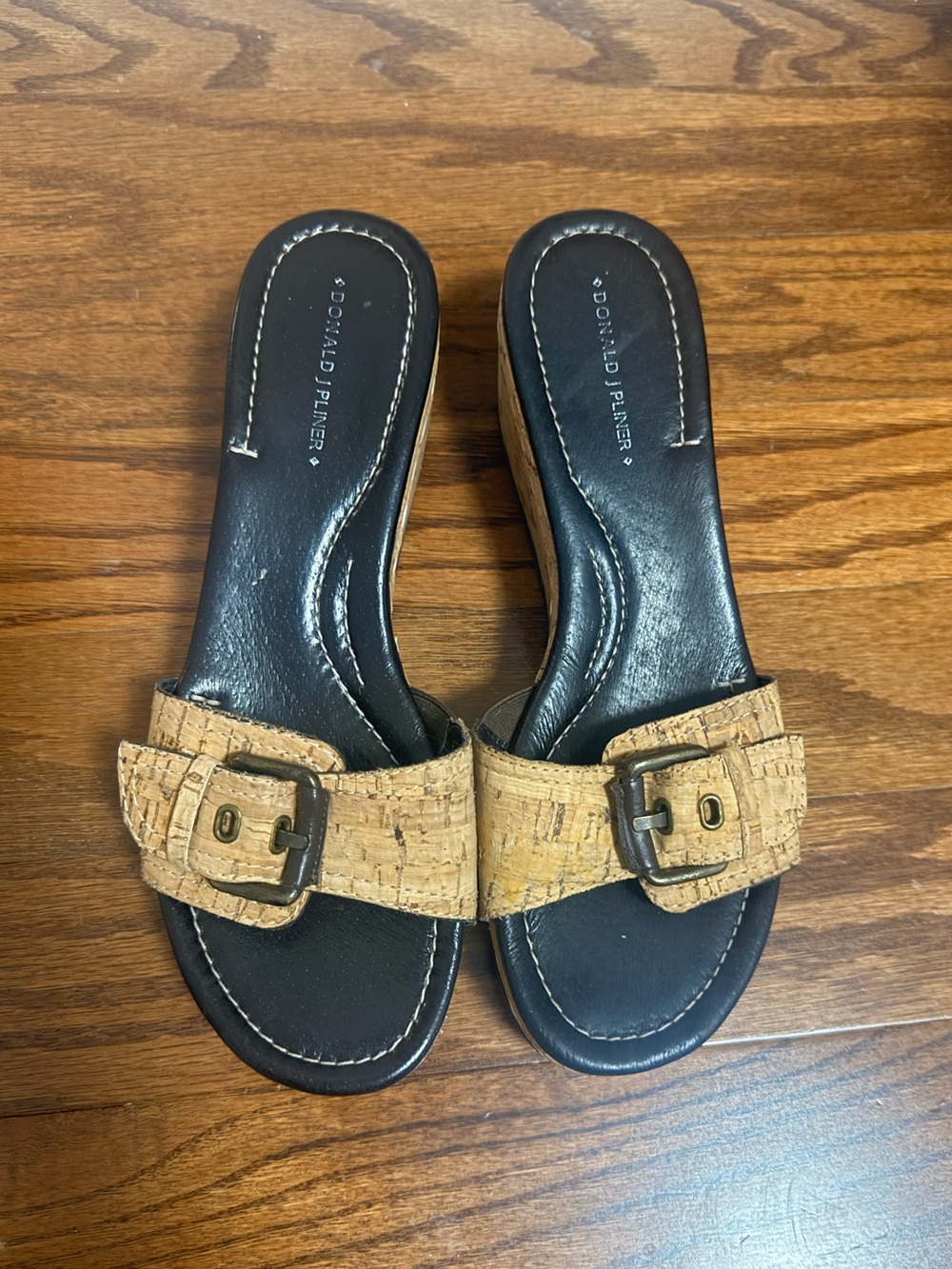Donald J Pliner Cork Buckle Wedge Slides Black Leather 9.5